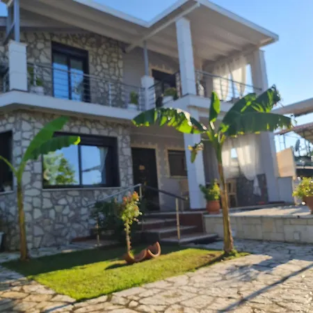 Akis House Feriehus