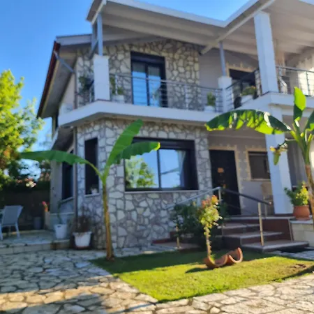 Akis House Feriehus