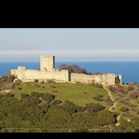 Akis House * Néa Meságkala