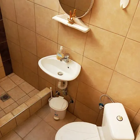 Akis House * Néa Meságkala