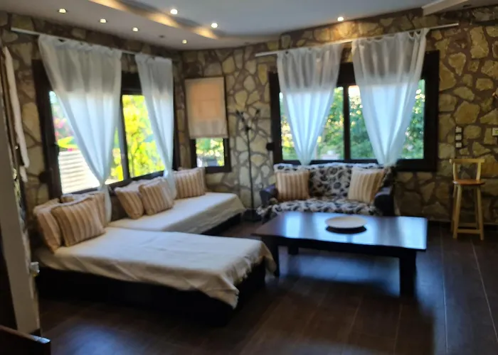 Akis House * Néa Meságkala