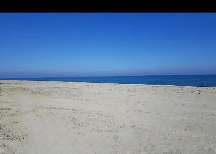 Akis House Case de vacanță