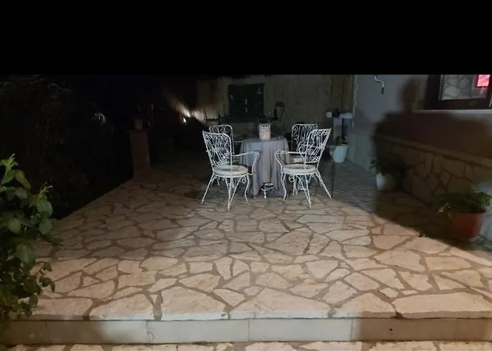 Akis House * Néa Meságkala