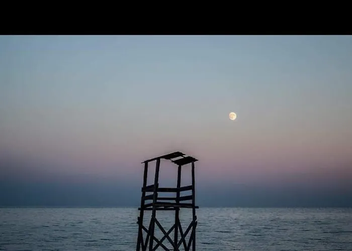 Case de vacanță Akis House