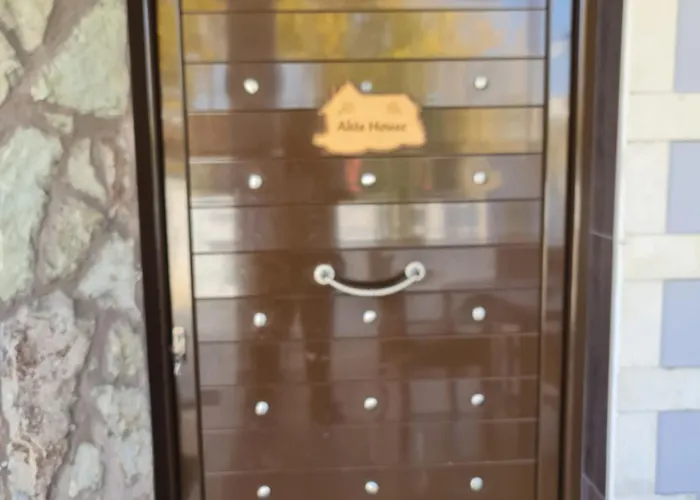 Akis House * Néa Meságkala