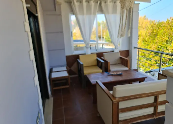 Akis House Case de vacanță