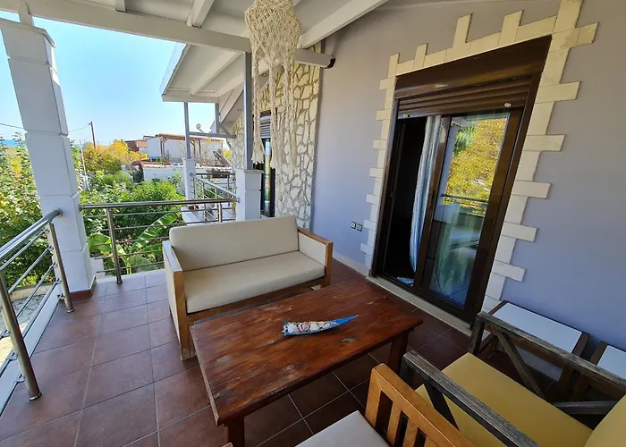 Case de vacanță Akis House Néa Meságkala